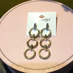 DONATE 2/24 Nine West drop earrings interlinked circles 3.5” new with tags